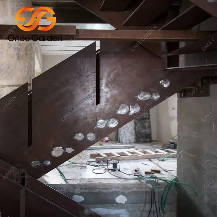 Цортен челичне степенице и зидне облоге